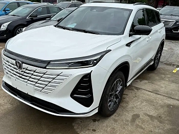 Changan CS75 PLUS 2024 third generation champion version 1.5T smart driving and powerful neck type купить по цене 2 257 217 ₽  на сайте DeffCars