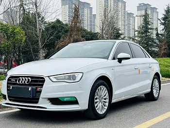 Audi A3 2016 Limousine 35 TFSI LinkedIn type купить на сайте DeffCars