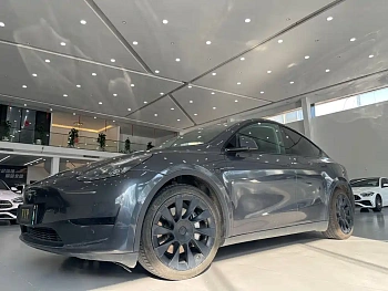Model Y 2022 modified rear-wheel drive version купить на сайте DeffCars
