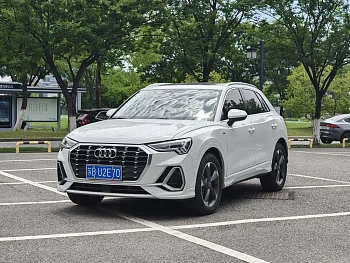 Audi Q3 2019 40 TFSI Fashionable and Dynamic купить на сайте DeffCars