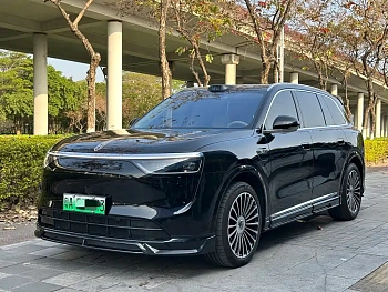 Wenjie M8 2025 extended range Max+ version 53.4kWh 6-seater version купить на сайте DeffCars
