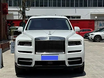 Cullinan 2018 five-seater version купить на сайте DeffCars