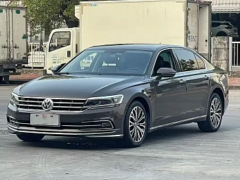 Huiang 2019 380TSI 2WD Business Edition National V купить на сайте DeffCars