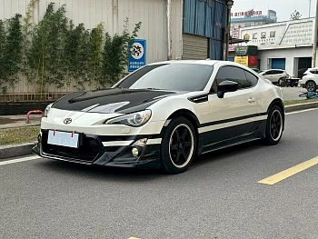 Toyota 86 2014 2.0L manual luxury model купить на сайте DeffCars