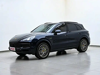 Cayenne New Energy 2023 Cayenne E-Hybrid 2.0T Platinum Edition купить на сайте DeffCars