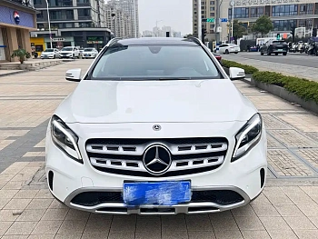 Mercedes-Benz GLA 2018 GLA 200 Fashion Model купить на сайте DeffCars