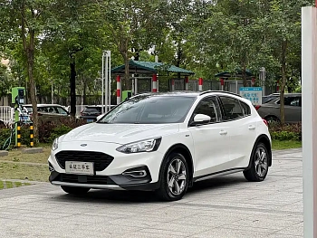 Focus Active 2020 EcoBoost 180 Automatic Trendy Model купить по цене 1 828 672 ₽  на сайте DeffCars
