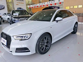 Audi A3 2020 Limousine 35 TFSI Fashionable China V купить по цене 2 027 416 ₽  на сайте DeffCars