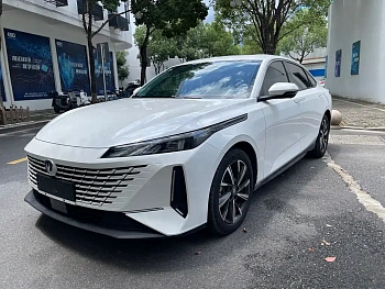 Yida 2023 Blue Whale NE 1.5T GDI DCT Premium купить по цене 1 961 102 ₽  на сайте DeffCars