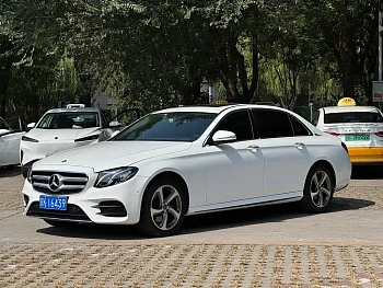 Mercedes-Benz E-Class 2017 E 200 L 4MATIC купить на сайте DeffCars