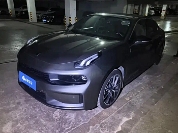 Lynk & Co 03 2021 1.5TD DCT Champion Edition купить по цене 1 766 980 ₽  на сайте DeffCars