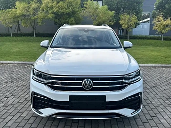 Tiguan L 2023 facelift 330TSI automatic two-wheel drive R-Line version купить на сайте DeffCars