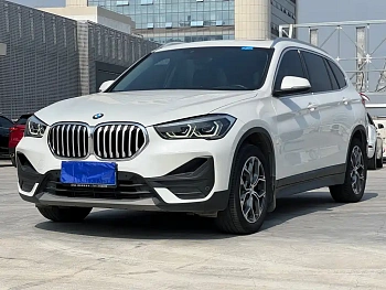 BMW X1 2022 sDrive25Li Leading Model купить на сайте DeffCars