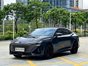 Changan UNI-V 2023 1.5T Premium купить на сайте DeffCars
