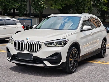 BMW X1 2020 sDrive20Li Exclusive Model купить на сайте DeffCars