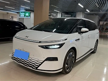 Xpeng X9 2024 model 702 super long battery life Max купить на сайте DeffCars