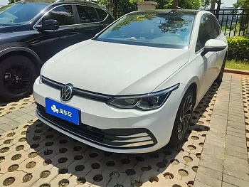 Golf 2021 280TSI DSG Pro купить по цене 1 900 051 ₽  на сайте DeffCars