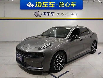 Lynk & Co 03 2021 1.5TD DCT Champion Edition купить по цене 1 803 096 ₽  на сайте DeffCars