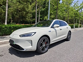 Wenjie M5 2025 extended range Ultra four-wheel drive version купить на сайте DeffCars