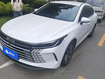 Destroyer 05 2024 Honor Edition DM-i 55KM Deluxe купить по цене 1 885 592 ₽  на сайте DeffCars