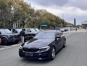 BMW 5 Series 2018 525Li Luxury Package купить на сайте DeffCars