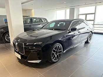 BMW 7 Series 2023 735Li M Sports Package купить на сайте DeffCars