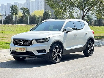 Volvo XC40 2020 T4 four-wheel drive Zhiyuan Sport Edition купить на сайте DeffCars
