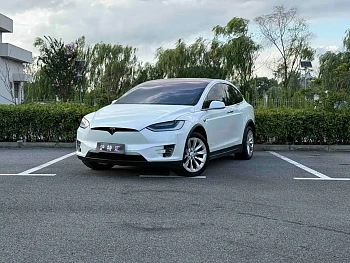 Model X 2017 Model X 100D Long Range Edition купить на сайте DeffCars