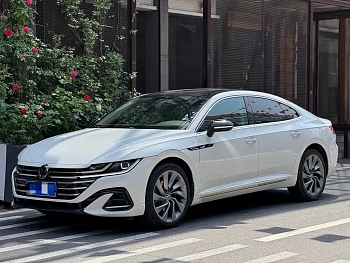 FAW-Volkswagen CC 2021 380TSI eye-catching version купить на сайте DeffCars