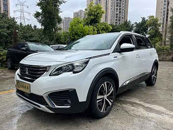 Peugeot 5008 2017 380THP 7-seater Elite Edition купить на сайте DeffCars