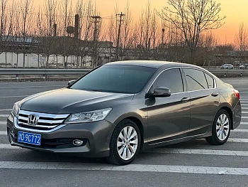 Accord 2014 2.4L EX Deluxe Edition купить на сайте DeffCars