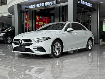 Mercedes-Benz A-Class 2021 A 200 L sports sedan dynamic купить по цене 2 103 736 ₽  на сайте DeffCars