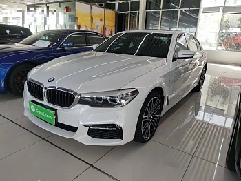 BMW 5 Series 2018 facelift 530Li leading M sports package купить на сайте DeffCars