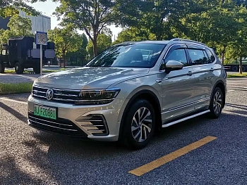 Tiguan L New Energy 2020 430PHEV Plug-in Hybrid Flagship Edition купить по цене 2 196 201 ₽  на сайте DeffCars
