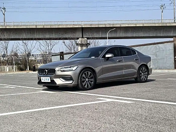 Volvo S60 2021 T4 Zhiyuan Luxury Edition купить на сайте DeffCars