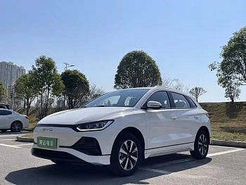 BYD e2 2023 luxury model купить по цене 1 899 224 ₽  на сайте DeffCars