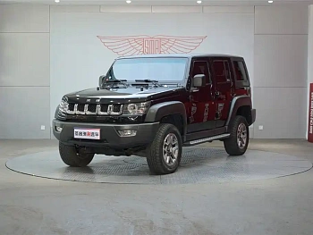 Beijing off-road BJ40 2016 40L 2.3T automatic four-wheel drive exclusive version купить на сайте DeffCars