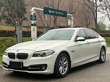 BMW 5 Series 2014 525Li Leading Model купить на сайте DeffCars