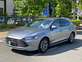 Qin PLUS 2023 Champion Edition DM-i 55KM Leading Model купить по цене 1 805 659 ₽  на сайте DeffCars