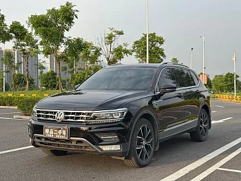 Tiguan L 2018 330TSI automatic two-wheel drive flagship version купить на сайте DeffCars