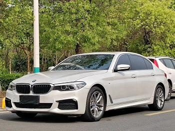 BMW 5 Series 2020 525Li M Sports Package купить на сайте DeffCars