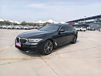 BMW 5 Series 2023 530Li Leading M Sports Package купить на сайте DeffCars