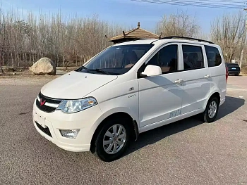 Wuling Hongguang 2014 1.2L S Standard Type National IV купить на сайте DeffCars