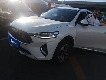 Haval F7x 2021 2.0T Two-wheel drive extremely smart toy version купить по цене 1 822 523 ₽  на сайте DeffCars