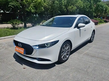 Mazda 3 Anksela 2022 2.0L Automatic Elegant Edition купить по цене 2 127 952 ₽  на сайте DeffCars