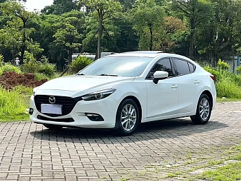 Mazda 3 Angsela 2019 cloud control version sedan 1.5L automatic luxury model Guo VI купить по цене 1 895 799 ₽  на сайте DeffCars