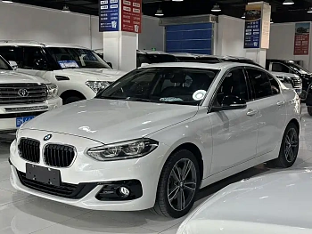 BMW 1 Series 2018 118i Sports купить на сайте DeffCars