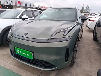 Lynk & Co 08 EM-P 2023 model 220km four-wheel drive performance Halo купить на сайте DeffCars