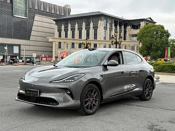 Zhiji LS6 2025 Smart Lizard Driving Edition купить на сайте DeffCars