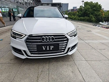 Audi A3 2020 Sportback 35 TFSI Fashionable China VI купить по цене 2 106 016 ₽  на сайте DeffCars